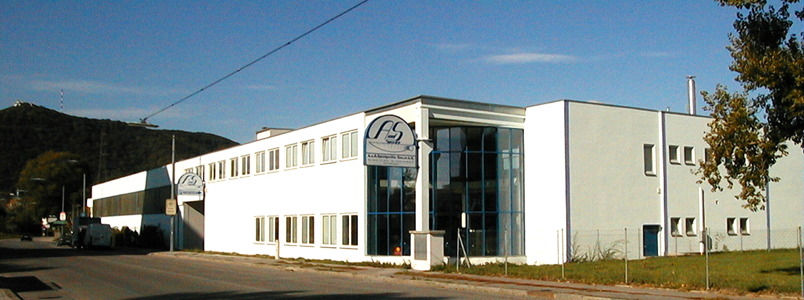 A.u.S. Spielgeräte Ges.m.b.H. A-1210 Wien Scheydgasse 48